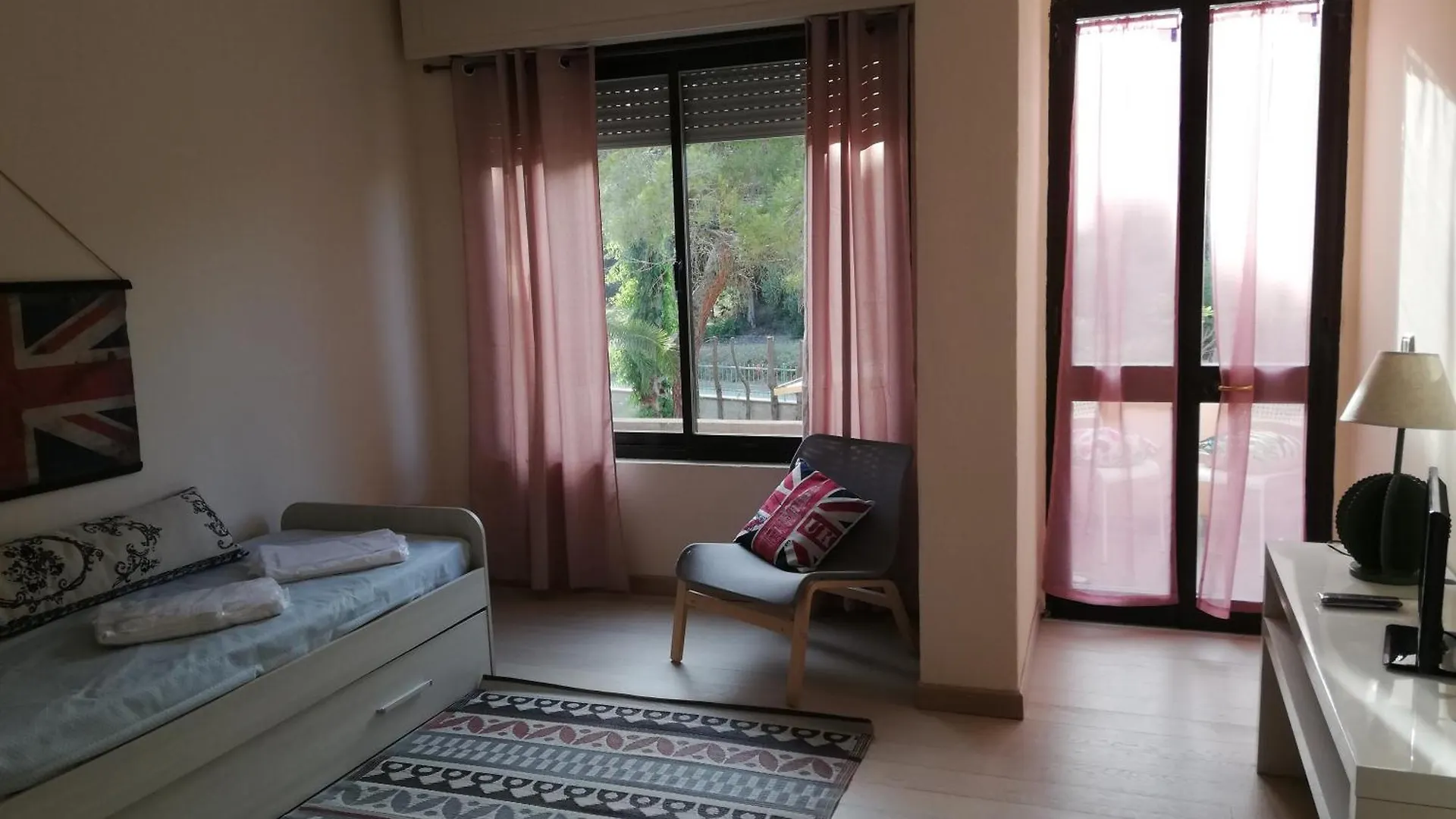 דירות קאפוליברי Lido I Palmizi